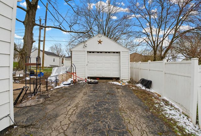 2814 Moorman Place, Middletown, OH 45042