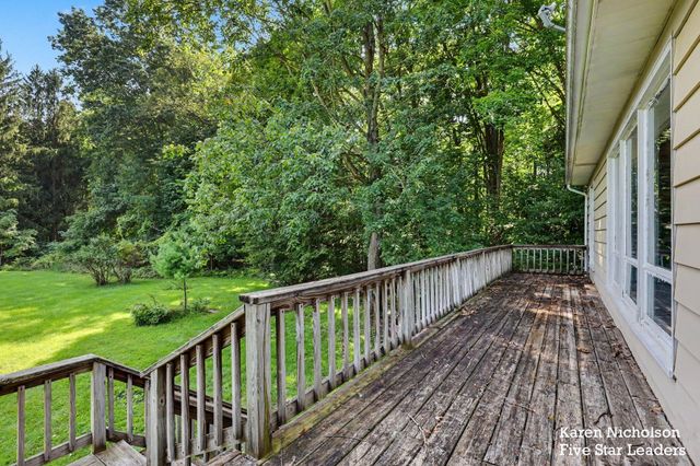 7950 96th Street SE, Alto, MI 49302