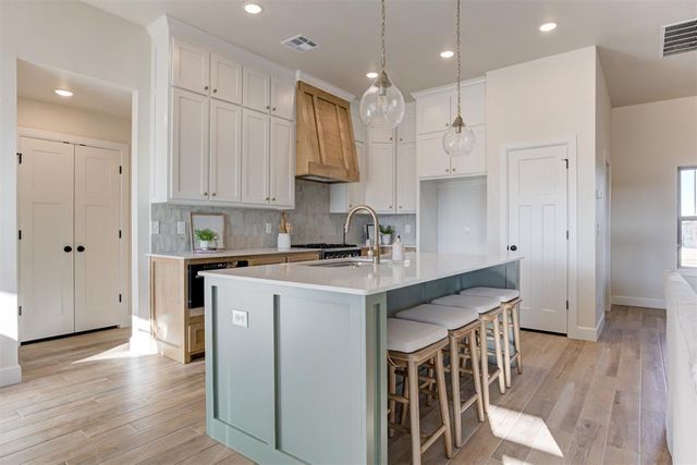 11908 NW 120th Street, Yukon, OK 73099