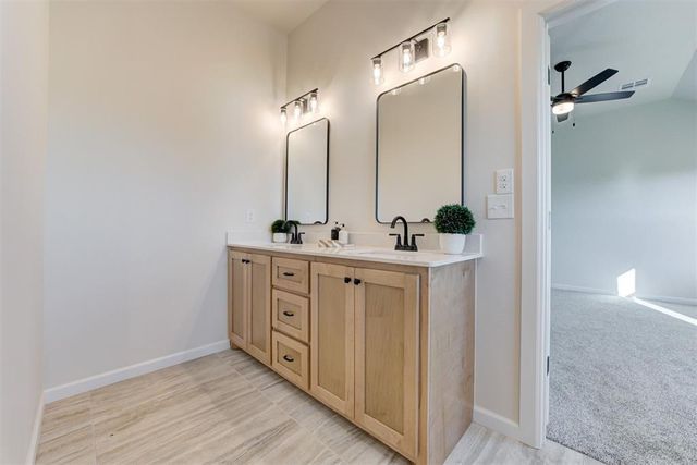 11908 NW 120th Street, Yukon, OK 73099