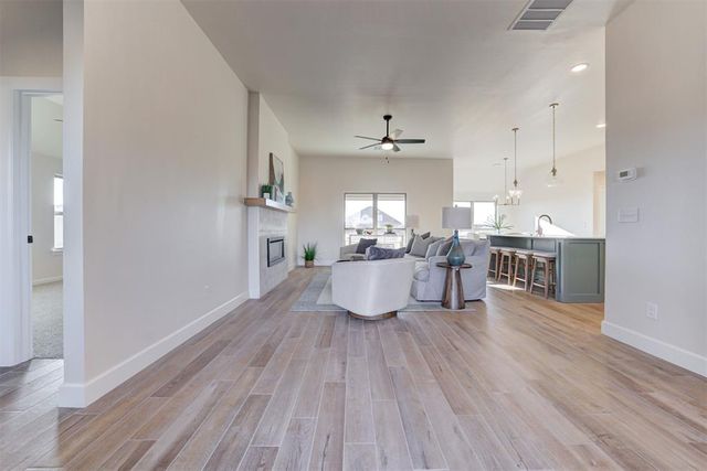 11908 NW 120th Street, Yukon, OK 73099