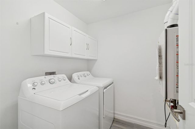 4921 W PAUL AVENUE 4, Tampa, FL 33611