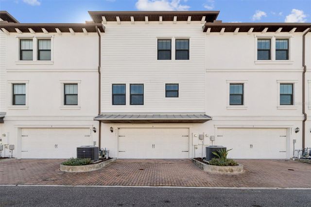 4921 W PAUL AVENUE 4, Tampa, FL 33611