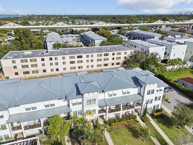 4921 W PAUL AVENUE 4, Tampa, FL 33611