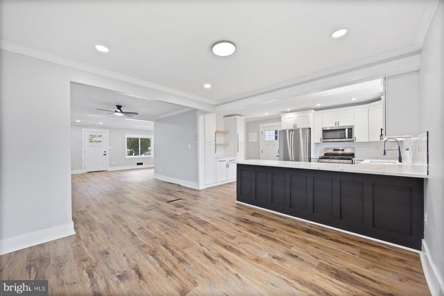 5915 JOHNNYCAKE RD, Gwynn Oak, MD 21207