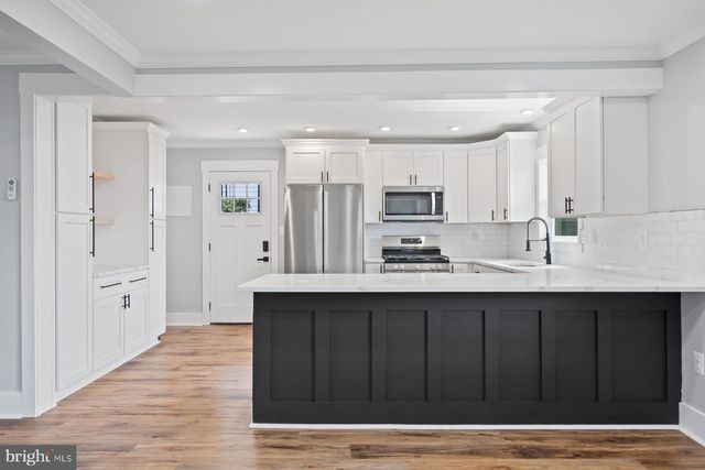 5915 JOHNNYCAKE RD, Gwynn Oak, MD 21207