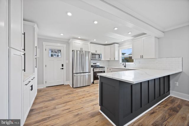 5915 JOHNNYCAKE RD, Gwynn Oak, MD 21207