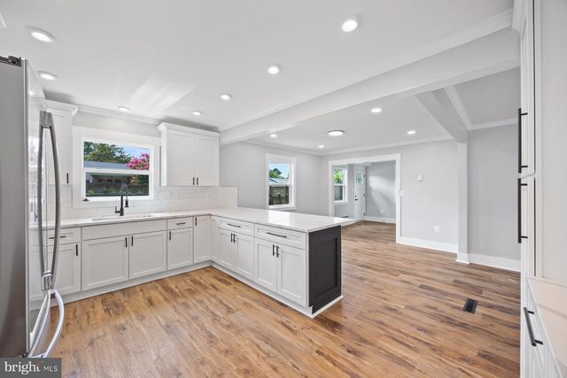 5915 JOHNNYCAKE RD, Gwynn Oak, MD 21207