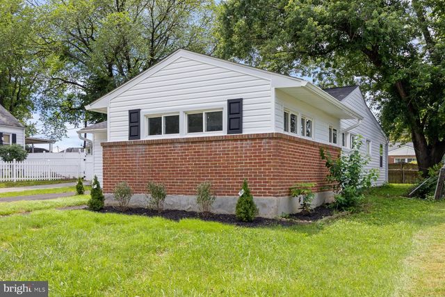 5915 JOHNNYCAKE RD, Gwynn Oak, MD 21207