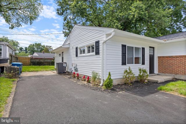 5915 JOHNNYCAKE RD, Gwynn Oak, MD 21207