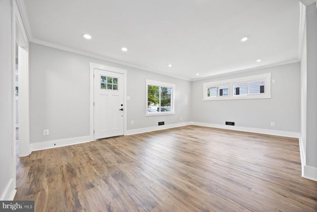 5915 JOHNNYCAKE RD, Gwynn Oak, MD 21207