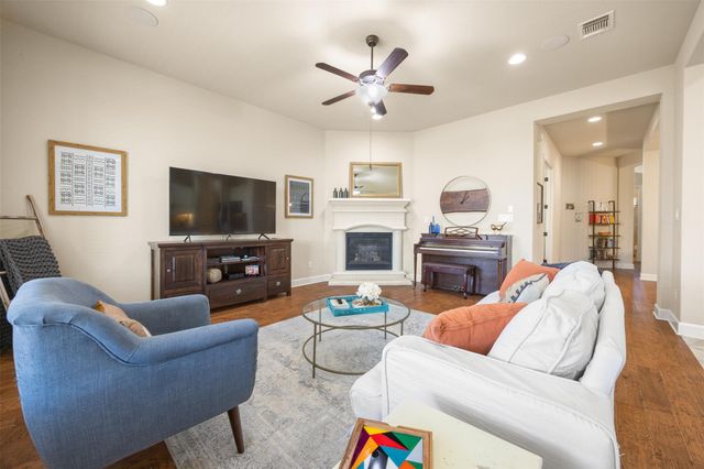 170 Pink Granite BLVD, Dripping Springs, TX 78620