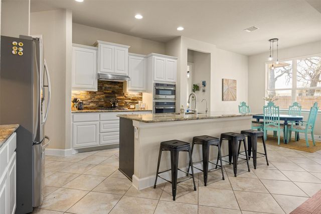 170 Pink Granite BLVD, Dripping Springs, TX 78620