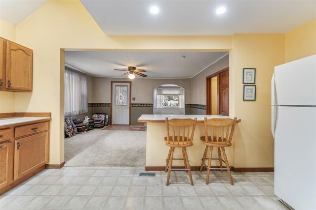 927 N George Street, Jackson, MI 49202