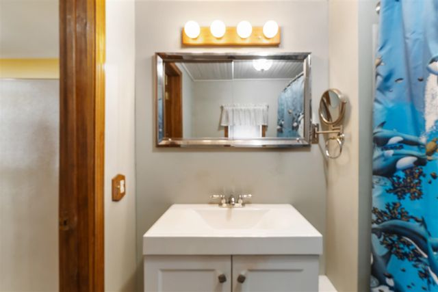 927 N George Street, Jackson, MI 49202