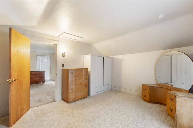 927 N George Street, Jackson, MI 49202