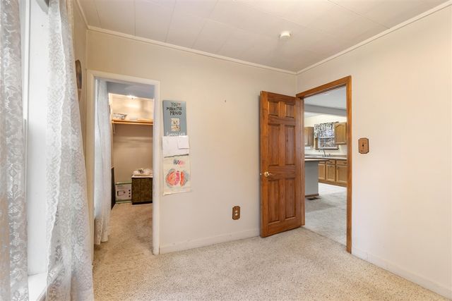 927 N George Street, Jackson, MI 49202