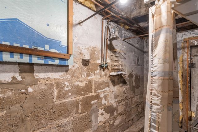 927 N George Street, Jackson, MI 49202