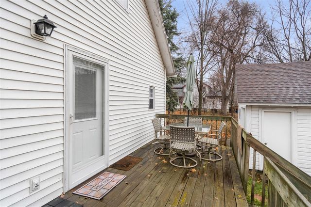 927 N George Street, Jackson, MI 49202