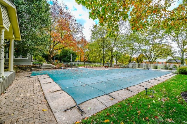 1315 Woodland Greens Boulevard, Springboro, OH 45066