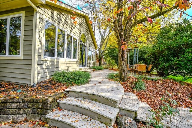 1315 Woodland Greens Boulevard, Springboro, OH 45066