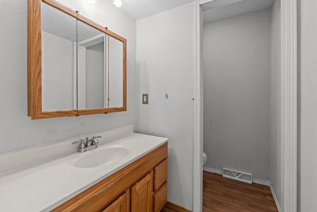 2365 S Dollison Avenue, Springfield, MO 65807