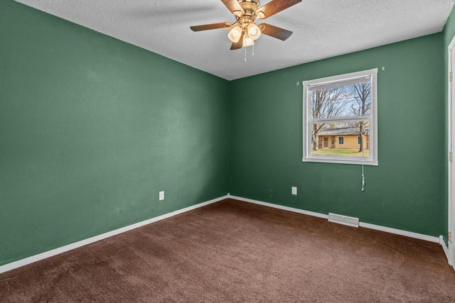 2365 S Dollison Avenue, Springfield, MO 65807