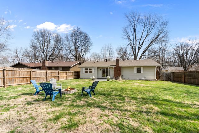 2365 S Dollison Avenue, Springfield, MO 65807