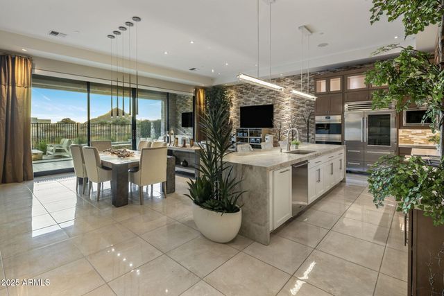 12311 E BLACK ROCK Road, Scottsdale, AZ 85255