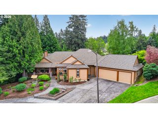 284 Se 41ST Ct, Gresham, OR 97080