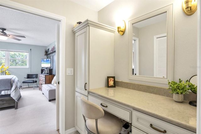 8162 TERRACE GARDEN DRIVE N 204, St Petersburg, FL 33709