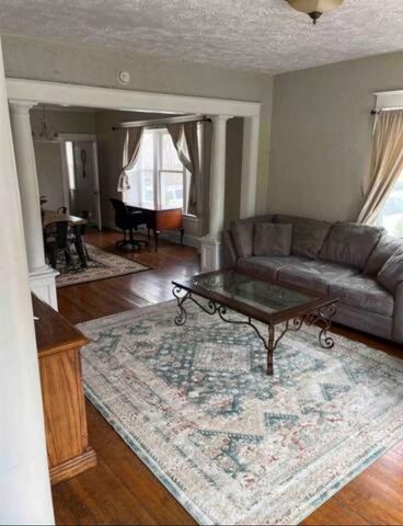 29 Coldbrook Street, Grand Rapids, MI 49503