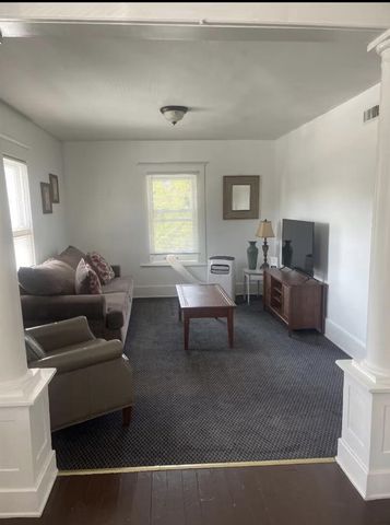 29 Coldbrook Street, Grand Rapids, MI 49503