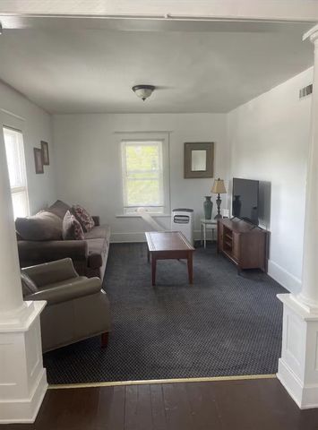 29 Coldbrook Street, Grand Rapids, MI 49503