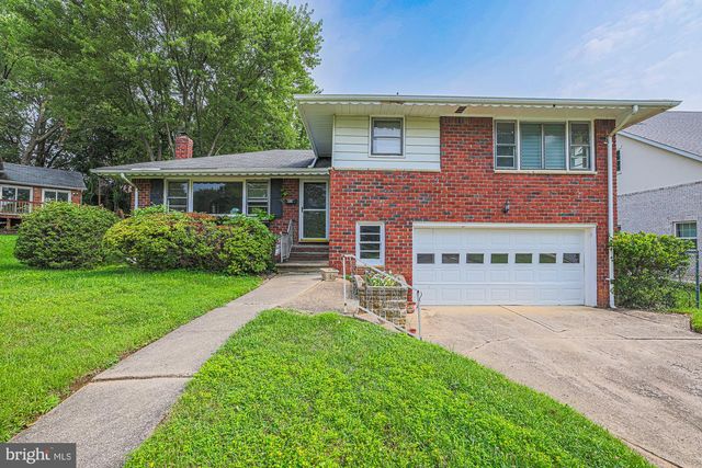 2302 FARRINGDON RD, Baltimore, MD 21209