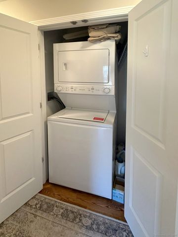 55 Overbrook Road, North Haven, CT 06473