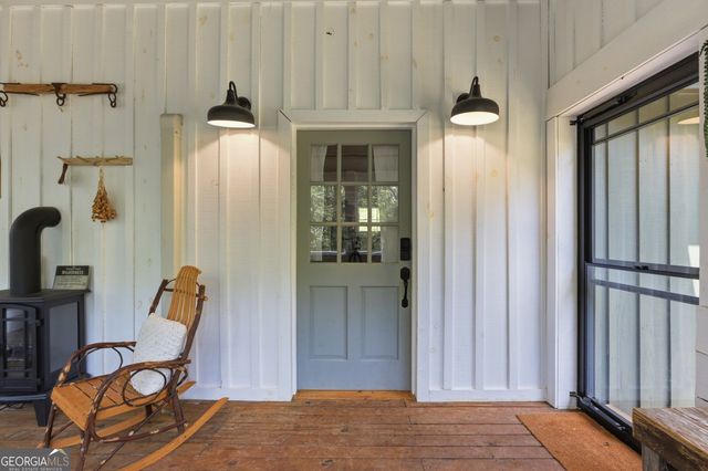 121 Waterfalls Way, Clarkesville, GA 30523