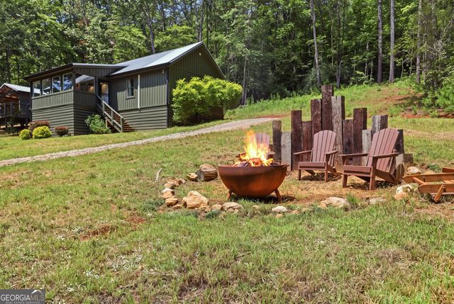 121 Waterfalls Way, Clarkesville, GA 30523