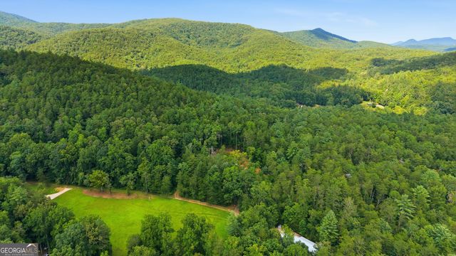 121 Waterfalls Way, Clarkesville, GA 30523