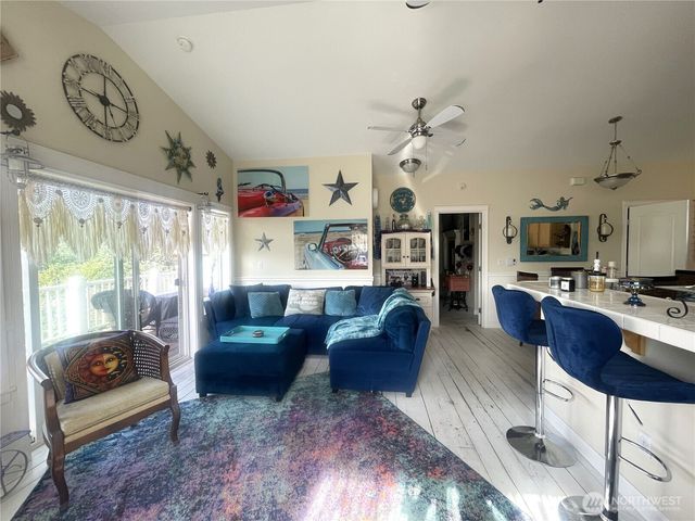 208 Taurus Boulevard SW, Ocean Shores, WA 98569