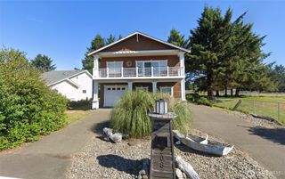208 Taurus Boulevard SW, Ocean Shores, WA 98569