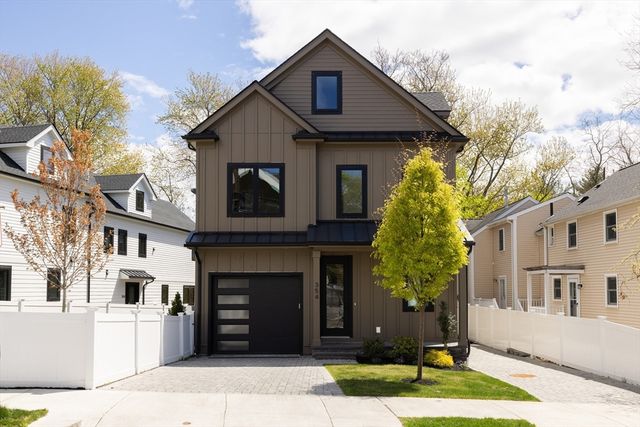 354 Linwood Ave 354, Newton, MA 02460