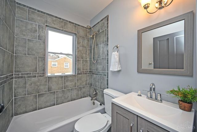 1933 Northcut Avenue, Cincinnati, OH 45237