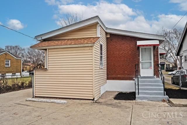 1933 Northcut Avenue, Cincinnati, OH 45237