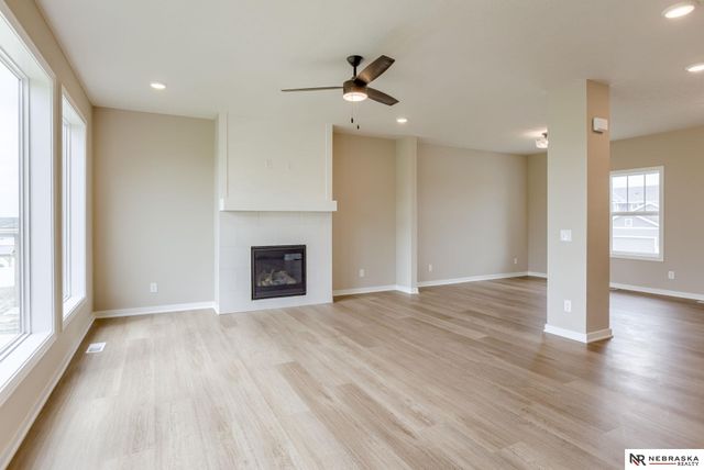 11015 N 161 Avenue, Bennington, NE 68007