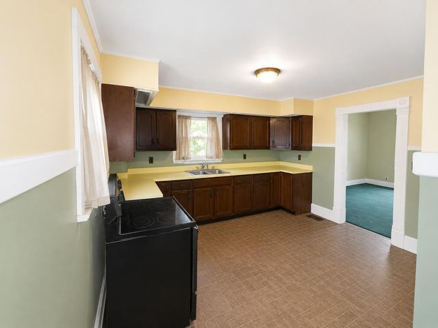 520 E Sandusky Avenue 520 E Sandusky Avenue, Bellefontaine, OH 43311