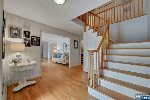 885 Summit Avenue, River Edge, NJ 07661