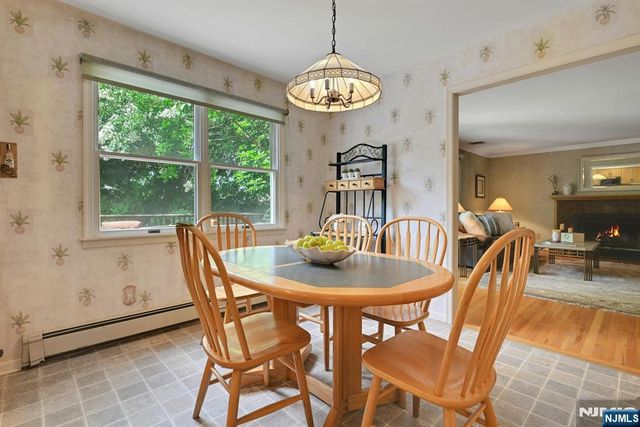 885 Summit Avenue, River Edge, NJ 07661