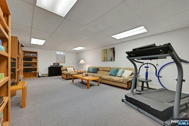 885 Summit Avenue, River Edge, NJ 07661