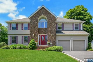 885 Summit Avenue, River Edge, NJ 07661